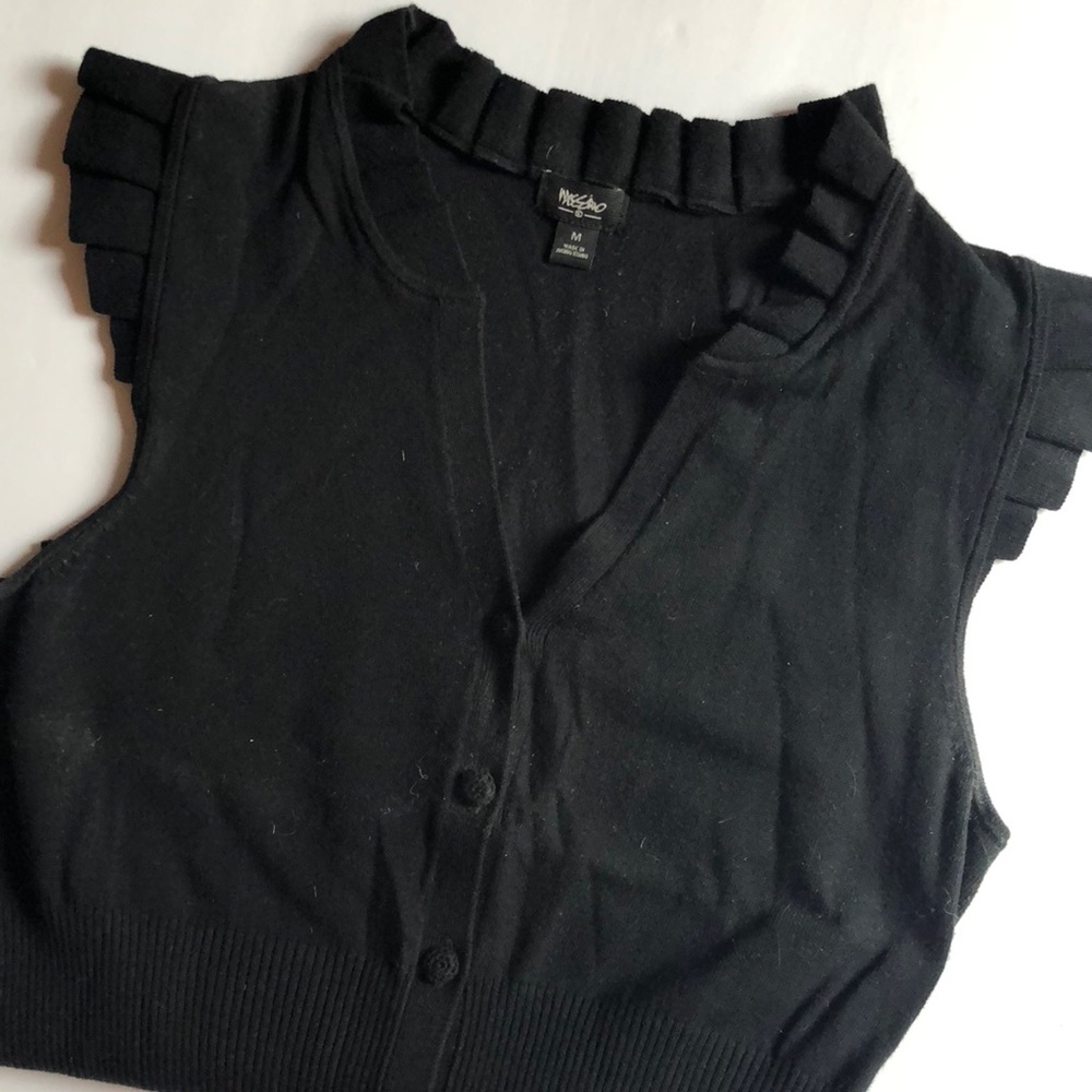 Black sleeveless sweater